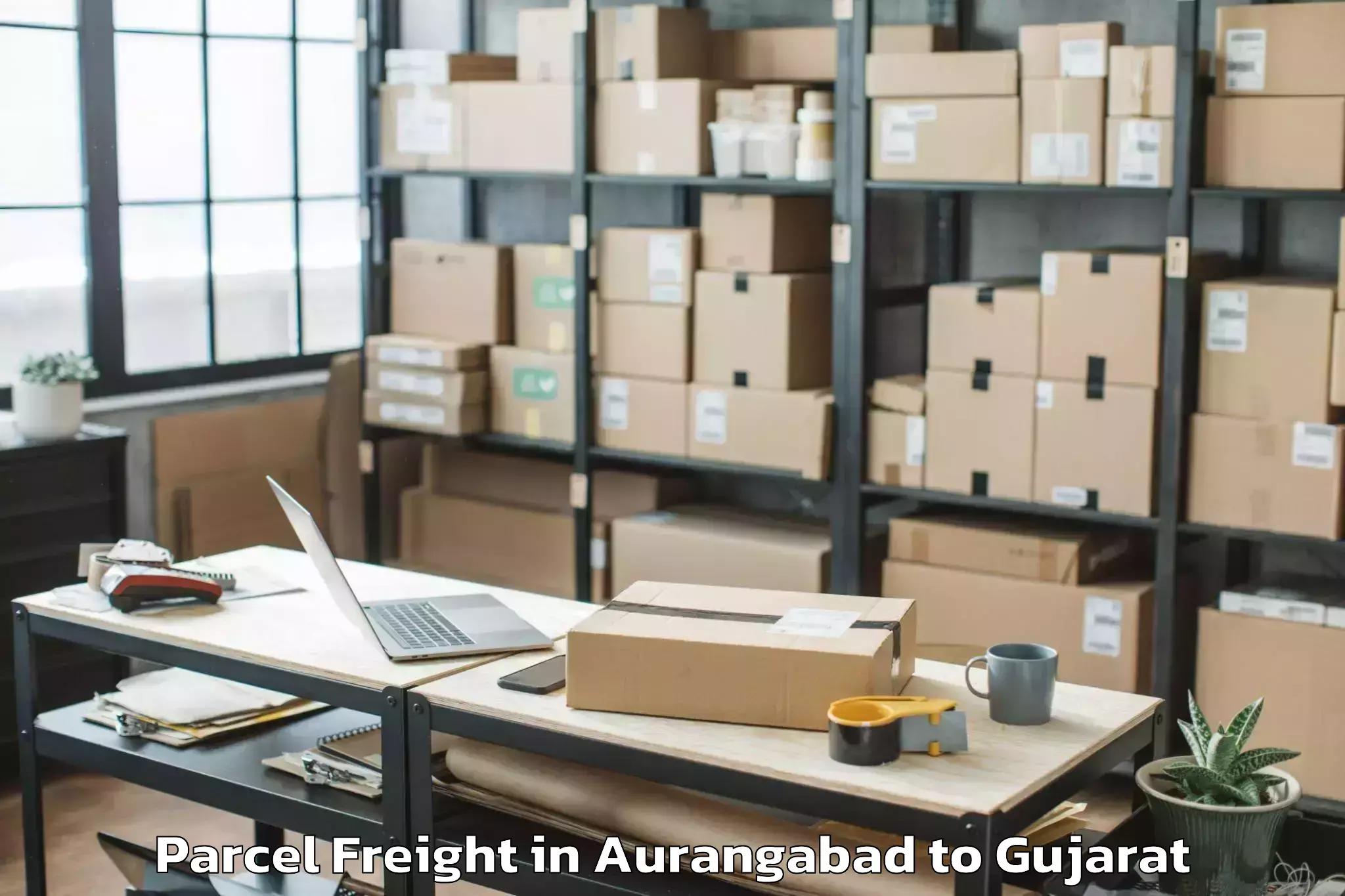 Book Your Aurangabad to Lodhika Parcel Freight Today